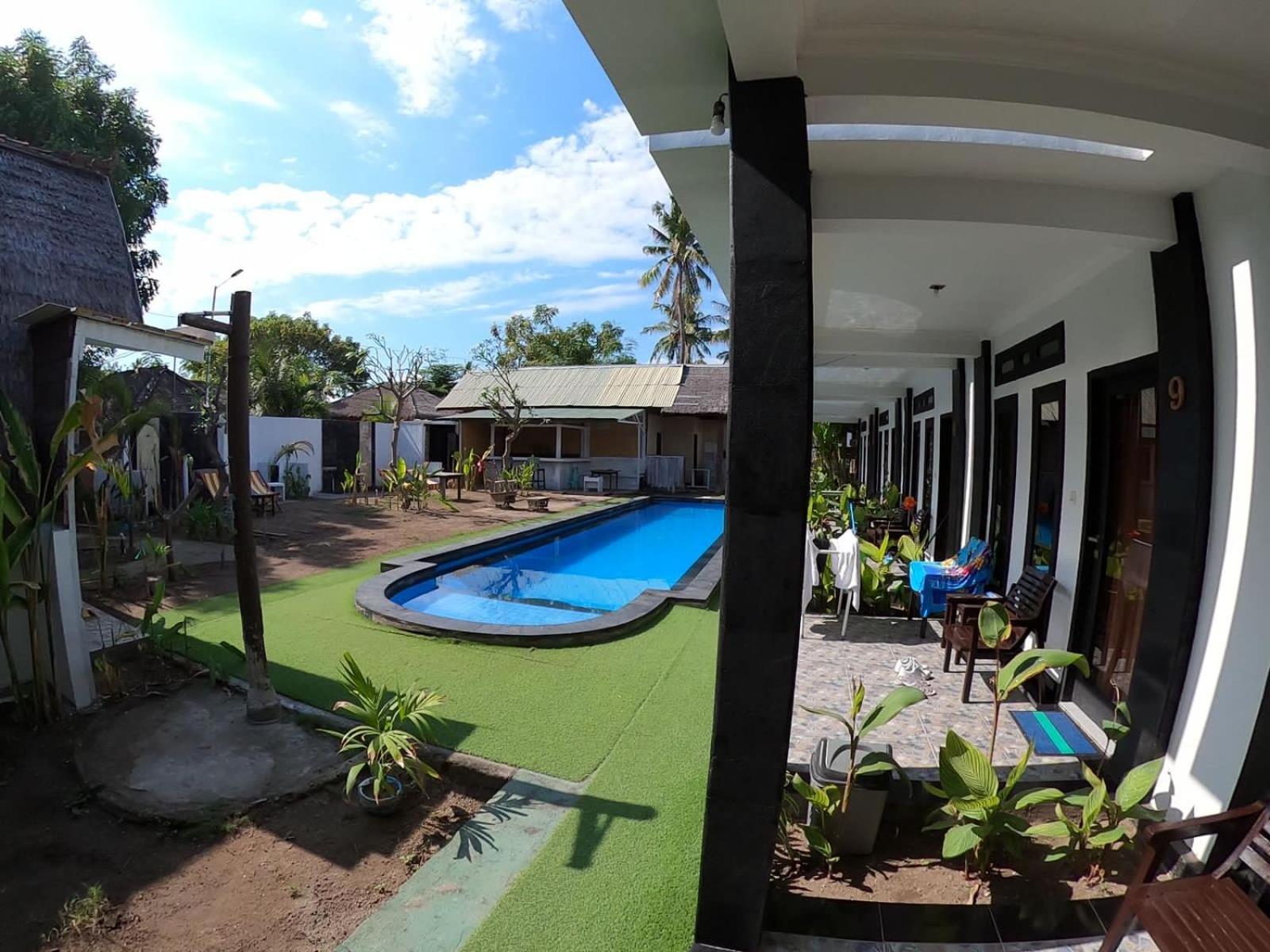 Mahapuri Hotel Gili Air Exterior photo