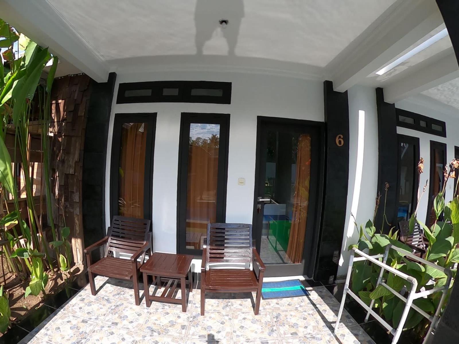 Mahapuri Hotel Gili Air Exterior photo